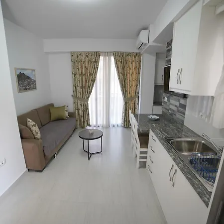 Glow Apartment *