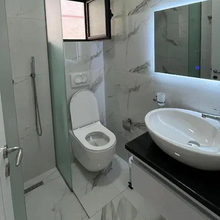 Apartment Glow Sarande