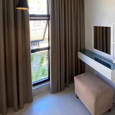 Glow Apartment *